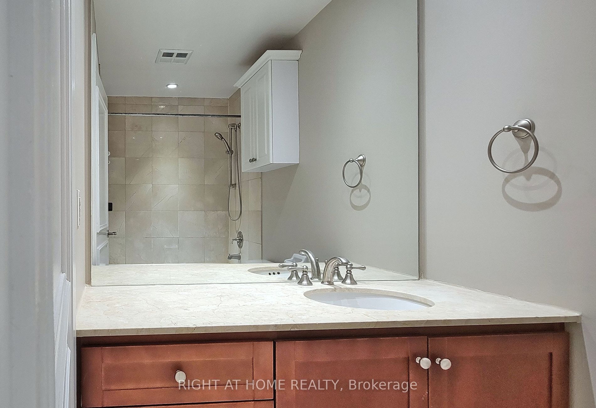 2737 Keele St, #213