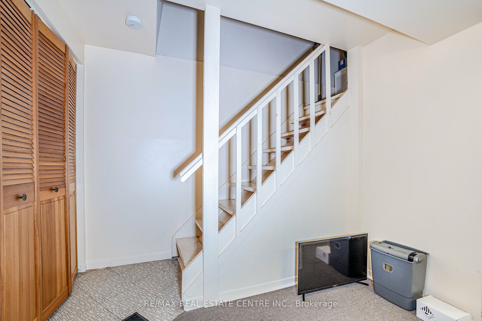 46 Newbridge Cres