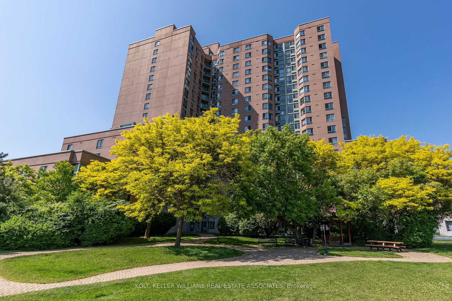 61 Markbrook Lane, #105