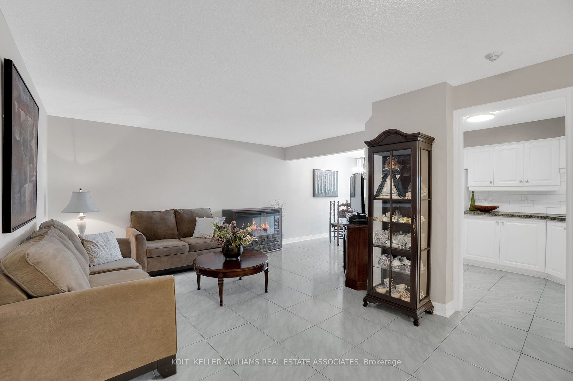 61 Markbrook Lane, #105