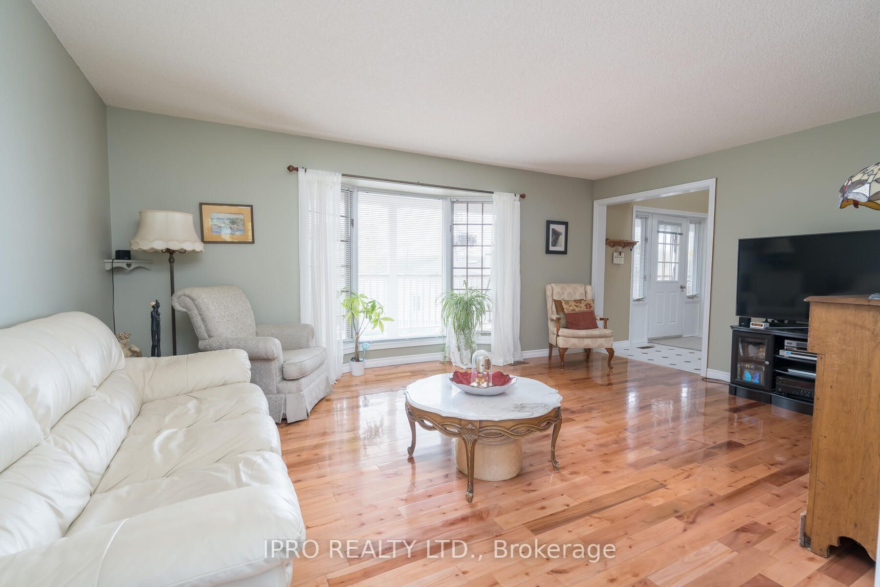 14323 Creditview Rd