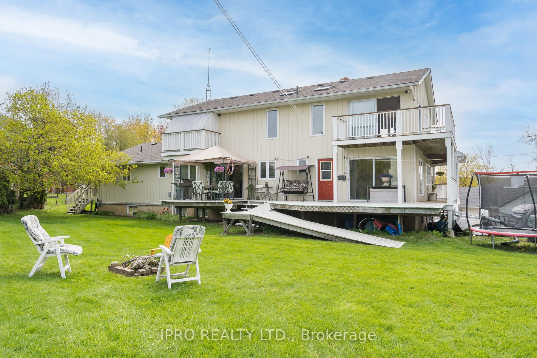 14323 Creditview Rd