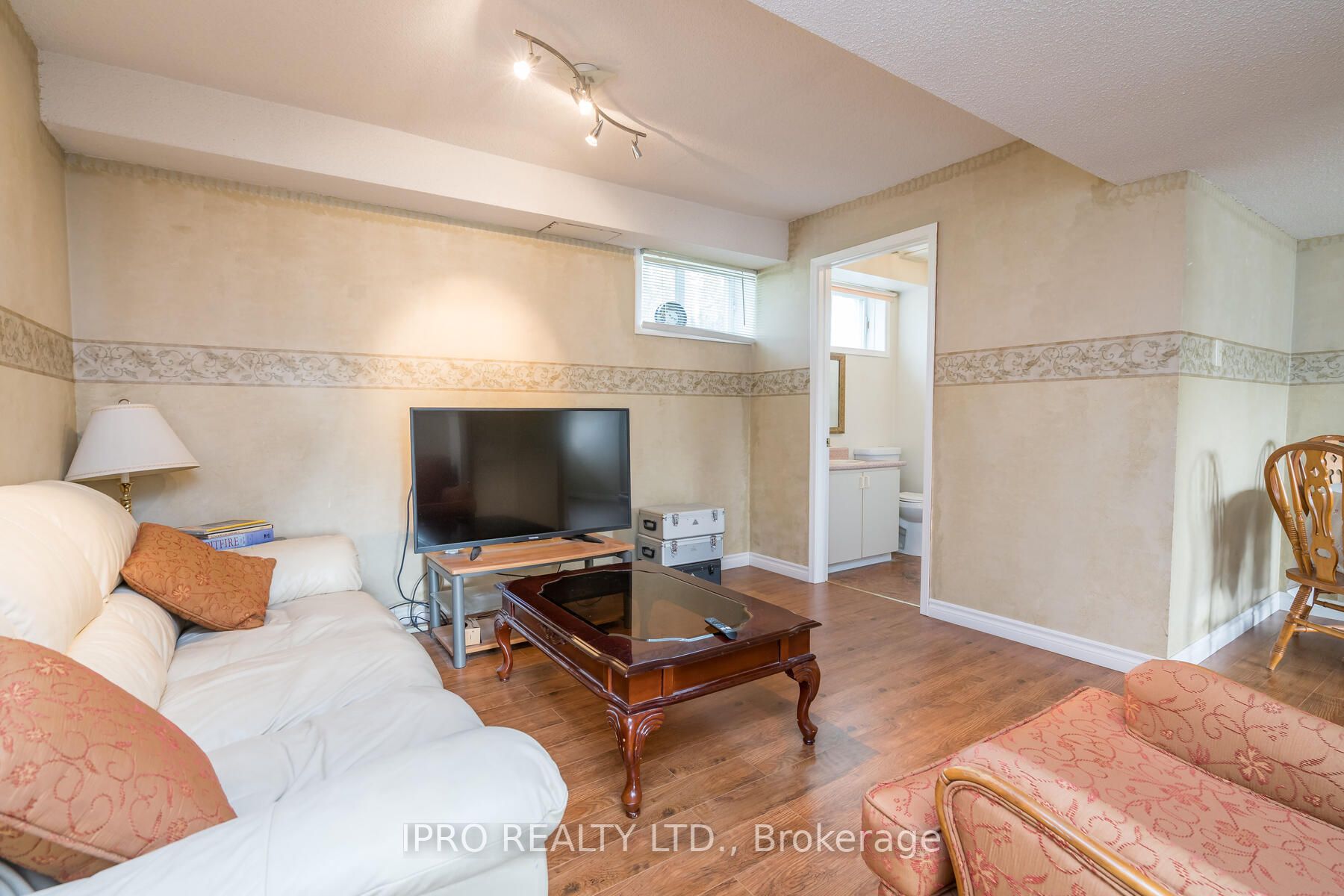 14323 Creditview Rd