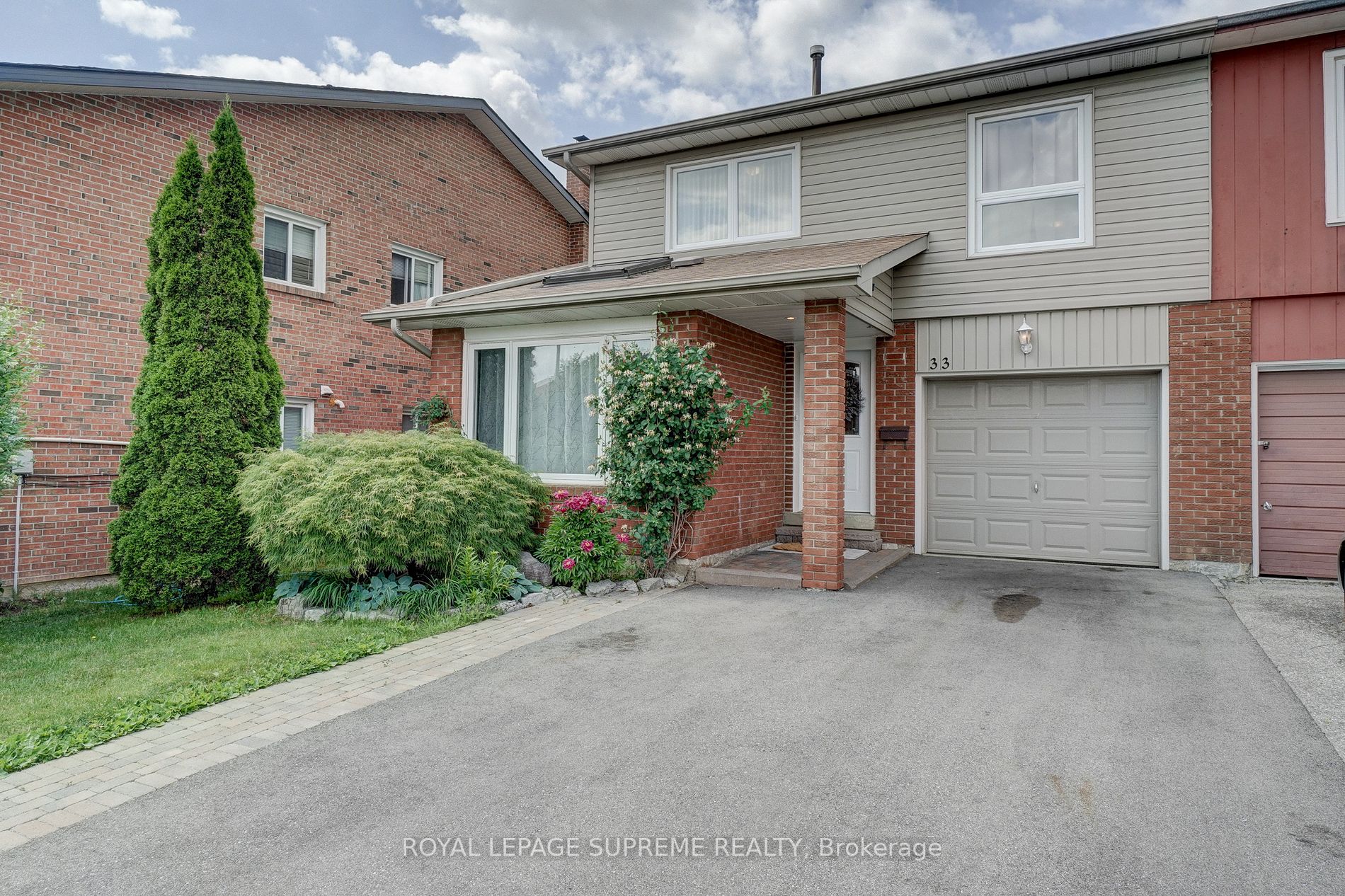 33 Ashford Crt