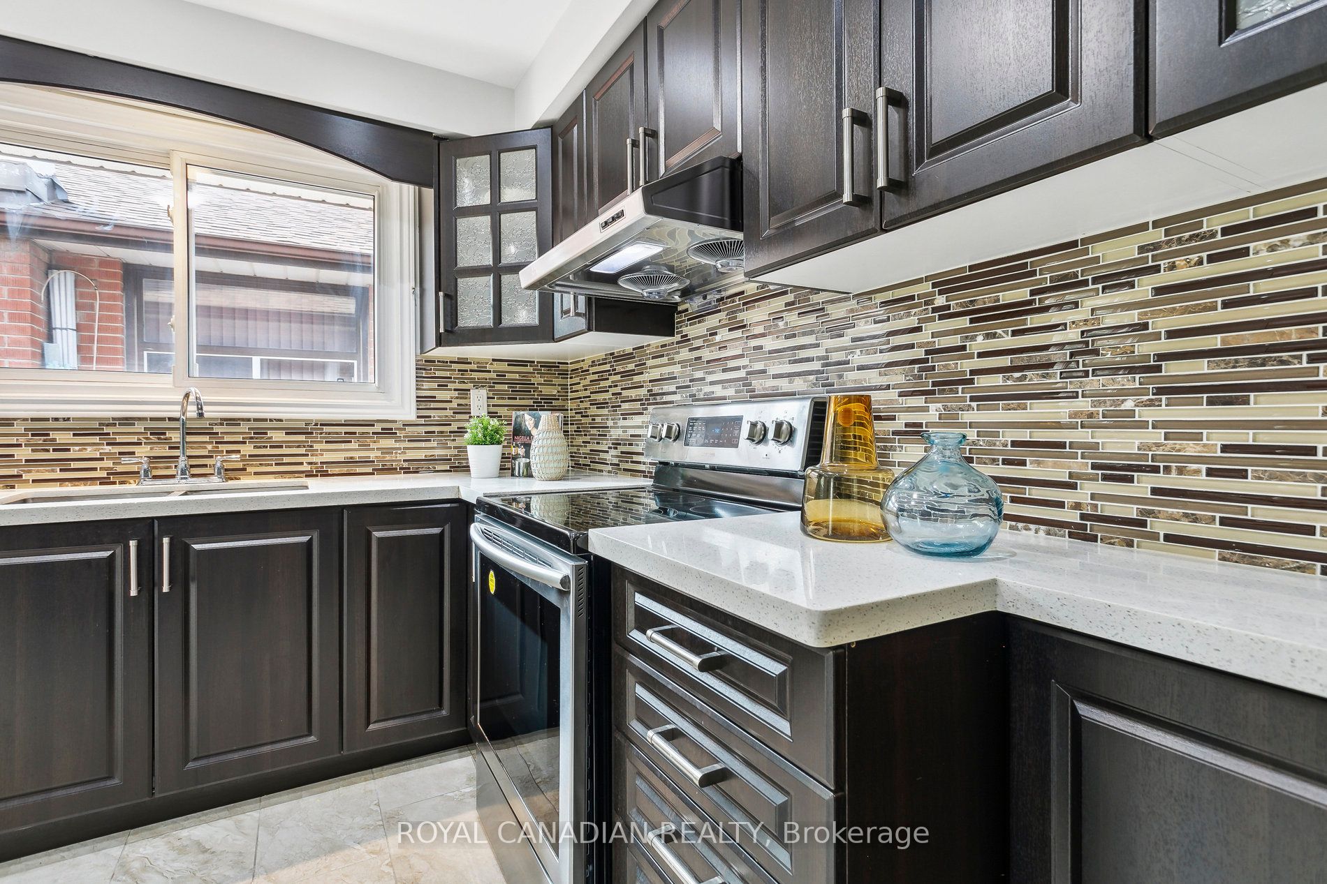 7543 Middleshire Dr