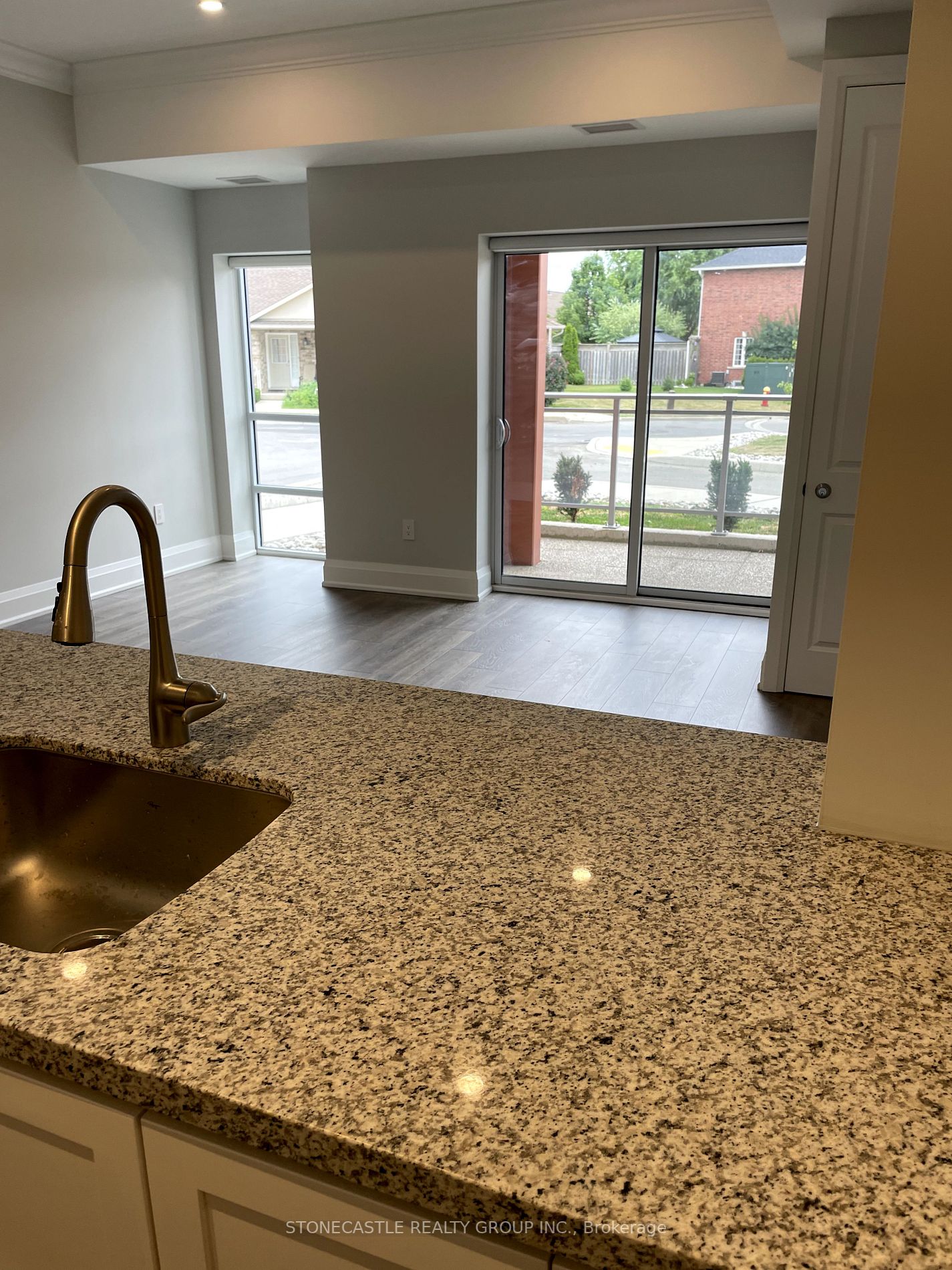 4040 Upper Middle Rd, #119