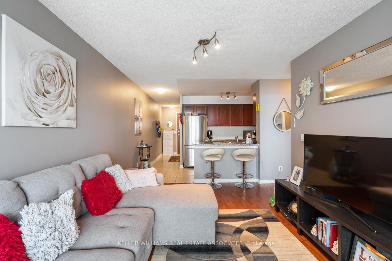 4889 Kimbermount Avenue, #1501