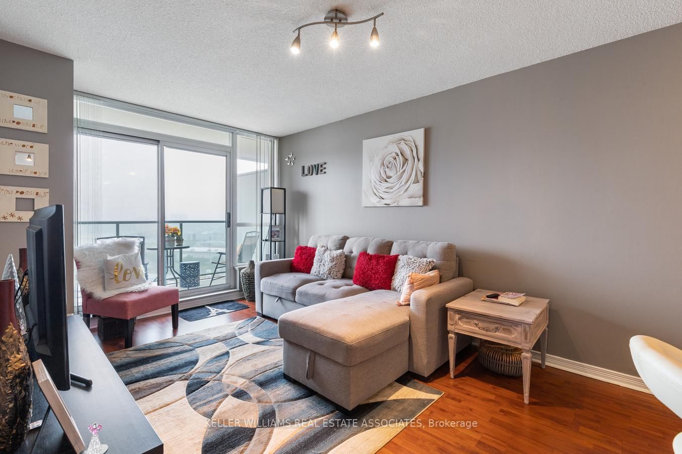 4889 Kimbermount Avenue, #1501