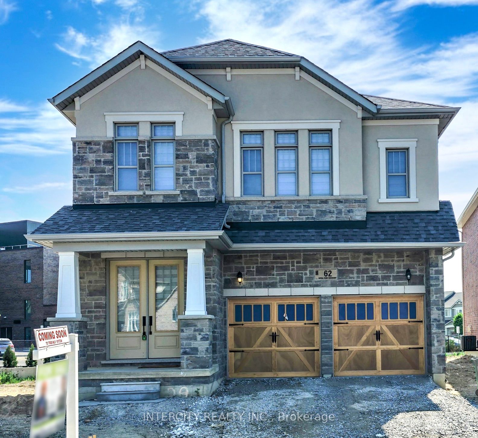 62 Royal Fern Cres