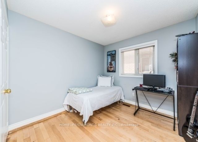 21 Orchid Dr