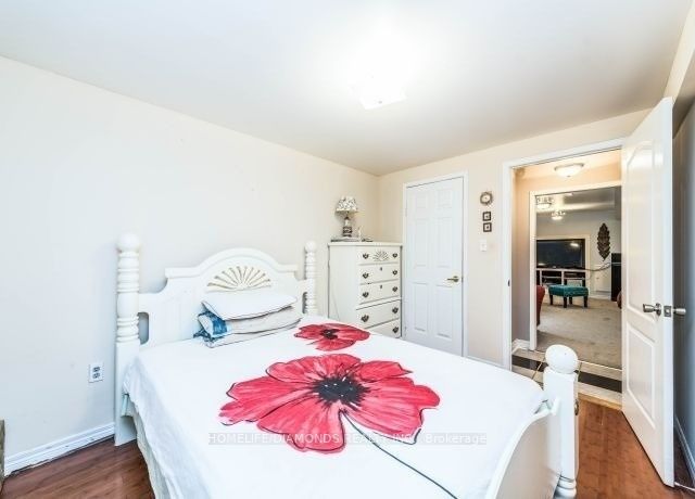 21 Orchid Dr