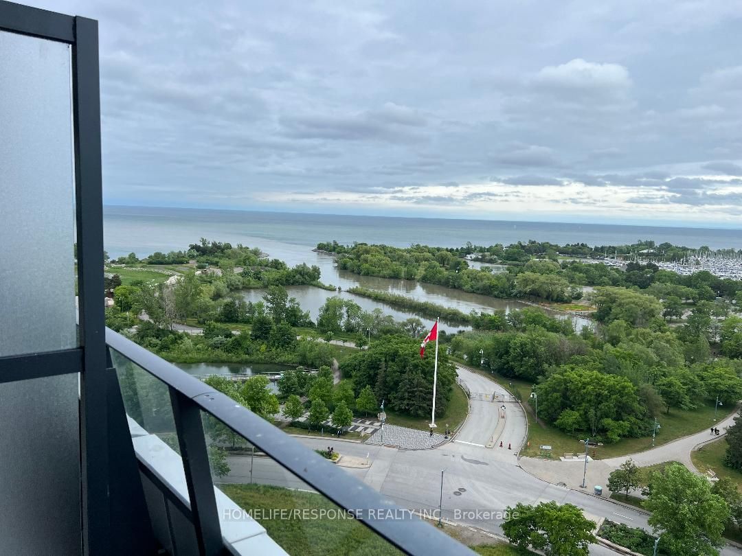 30 SHORE BREEZE Drive #1319