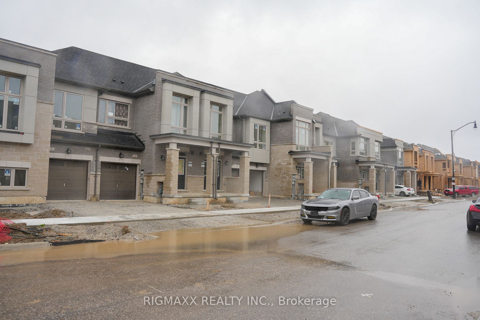 5 Donald Fitch Cres