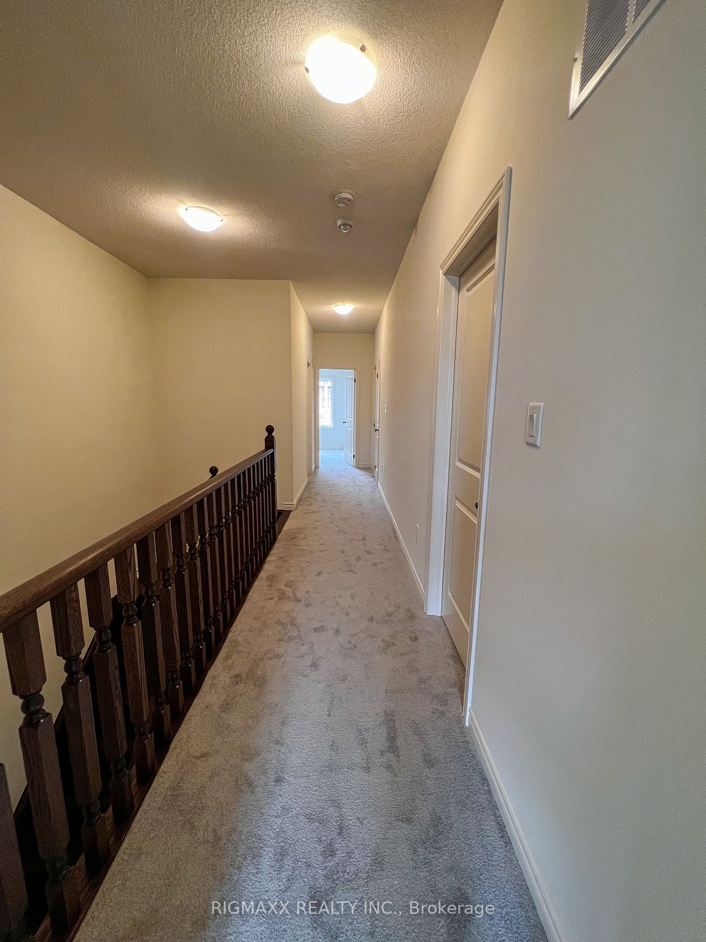 5 Donald Fitch Cres