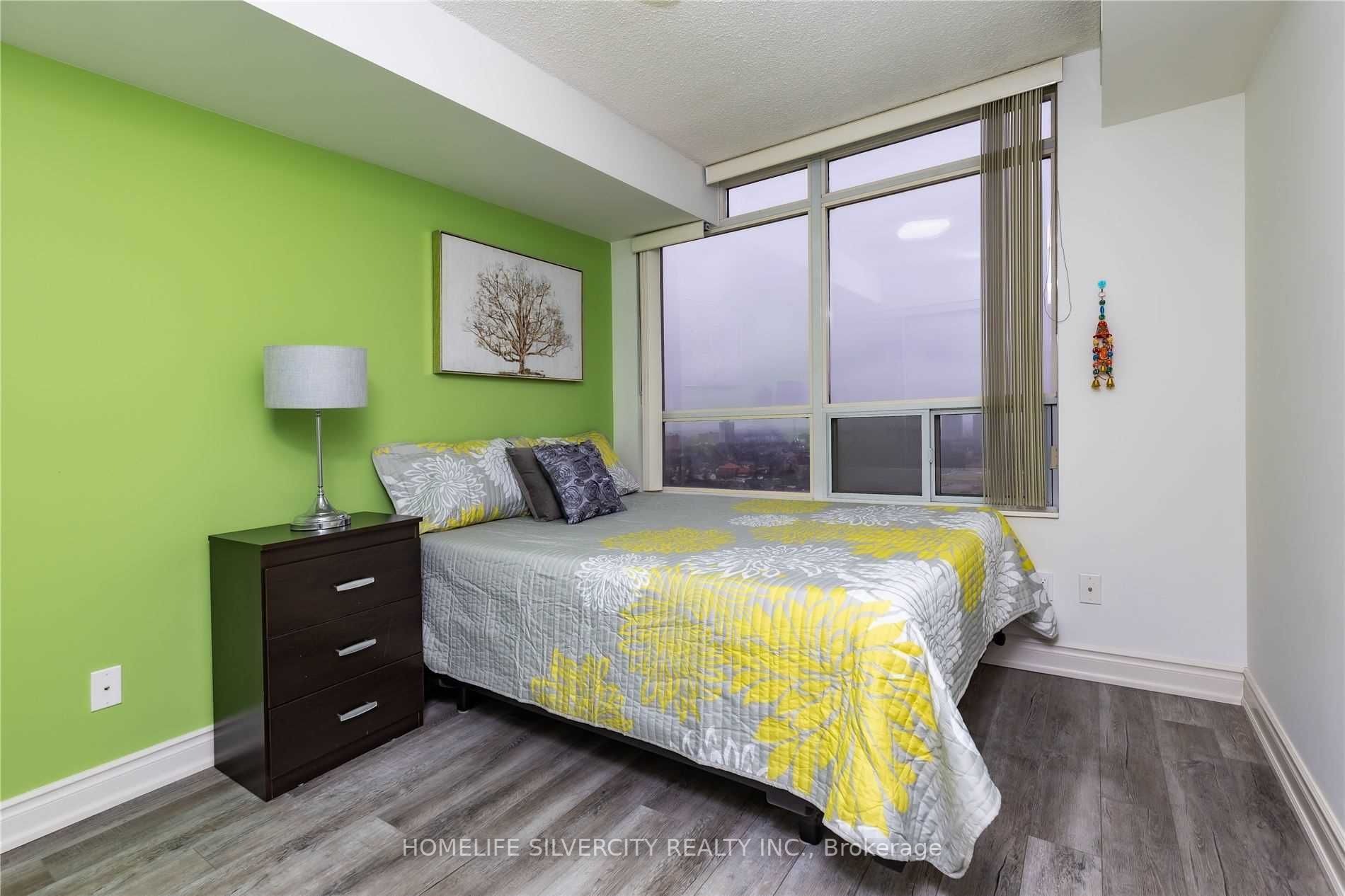 3880 Duke Of York Blvd, #1712