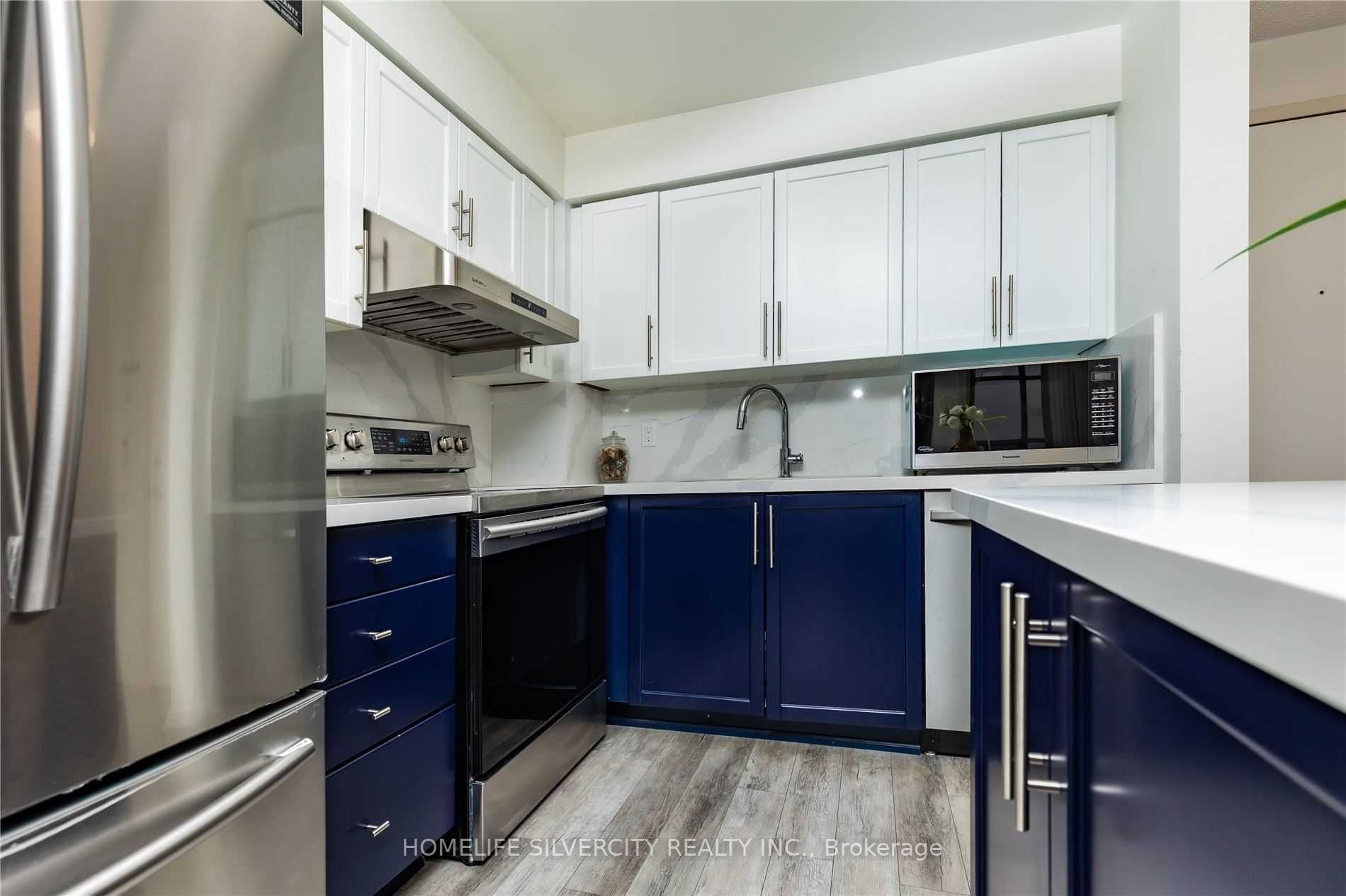 3880 Duke Of York Blvd, #1712