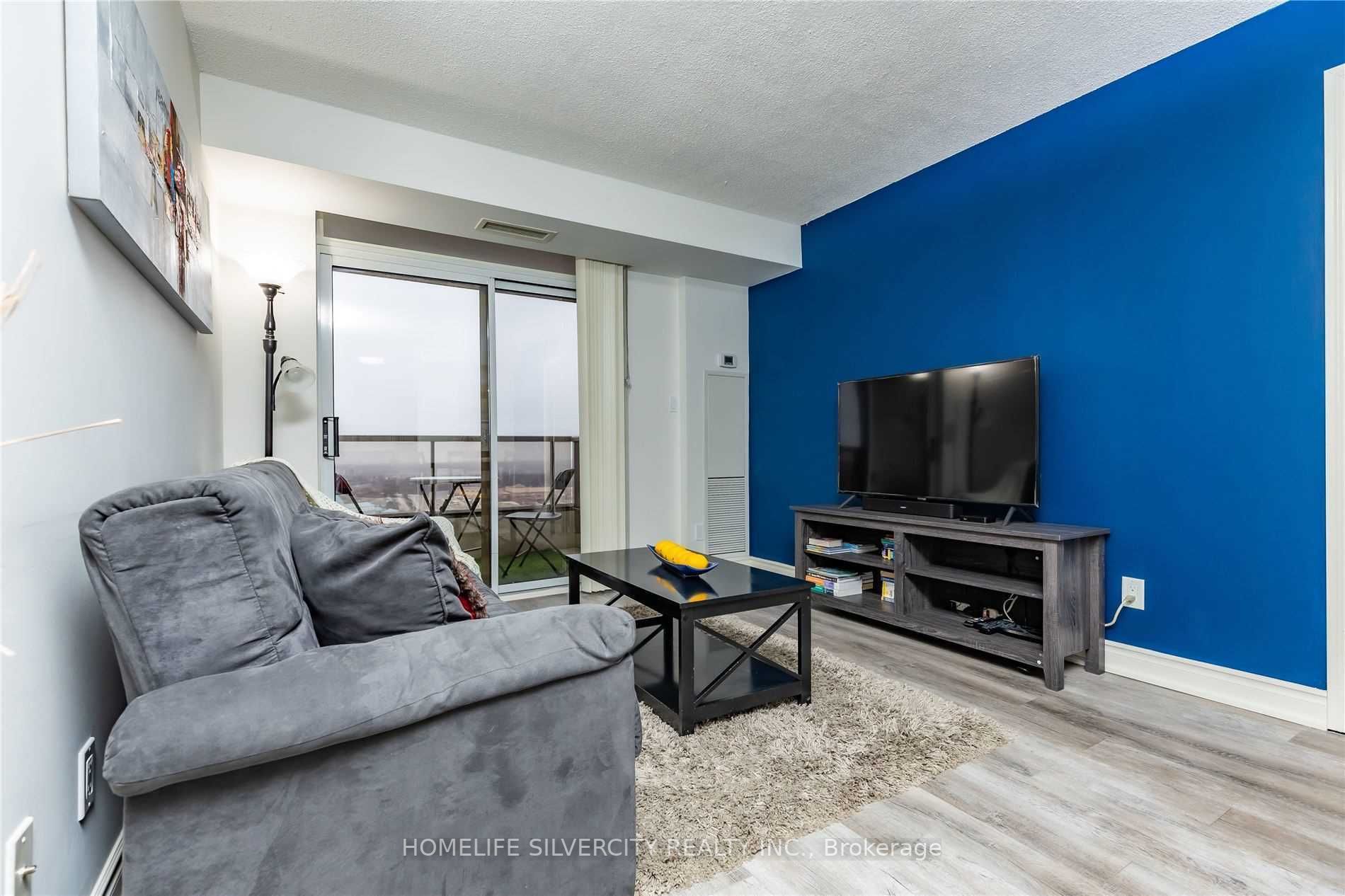 3880 Duke Of York Blvd, #1712