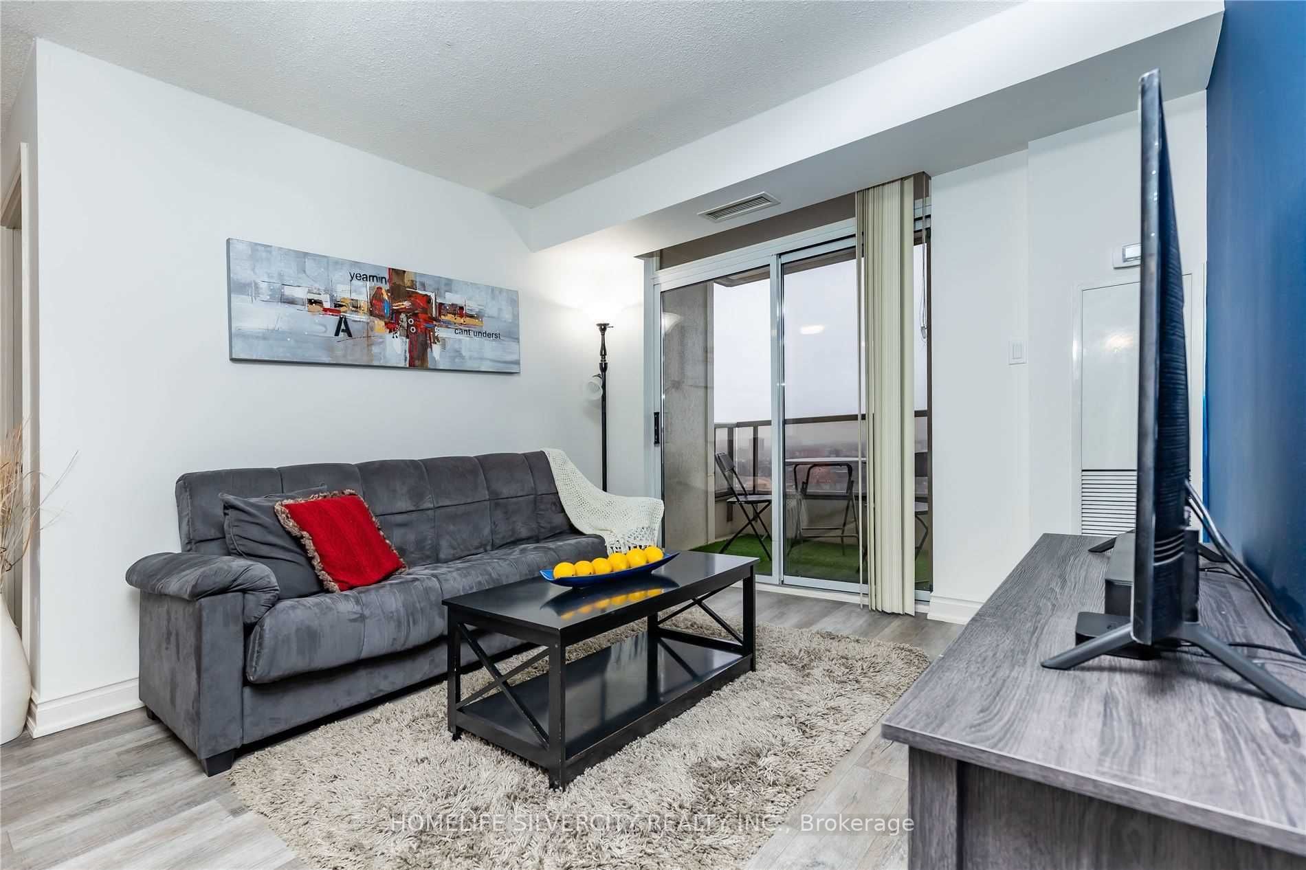 3880 Duke Of York Blvd, #1712