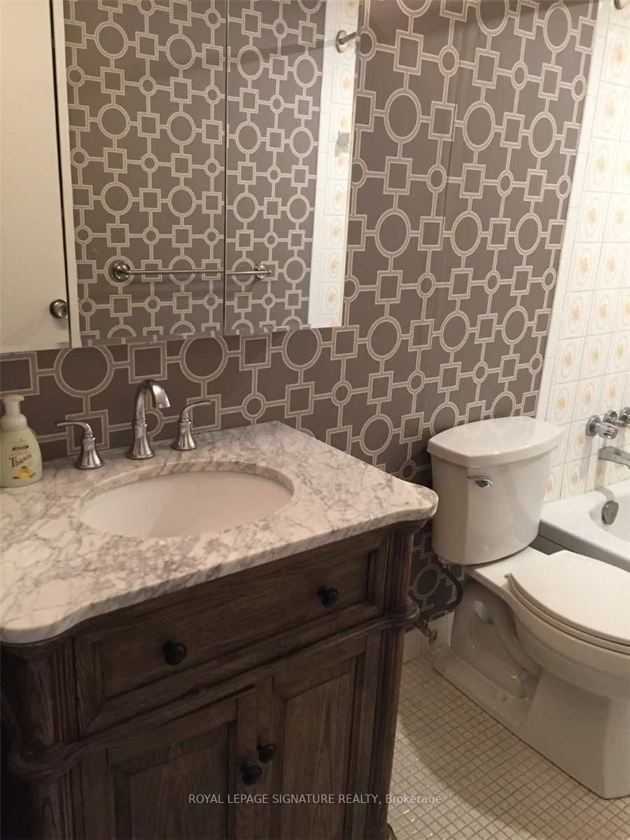 1580 Mississauga Valley Blvd, #702