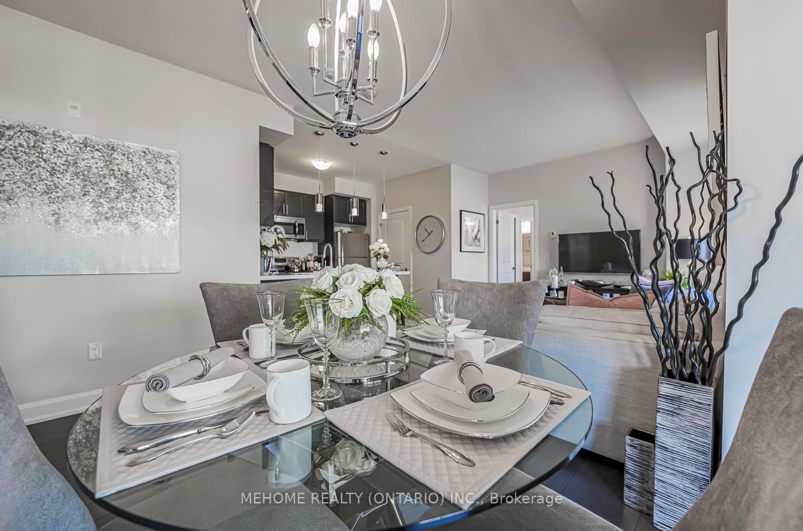 275 Roxton Rd, #203