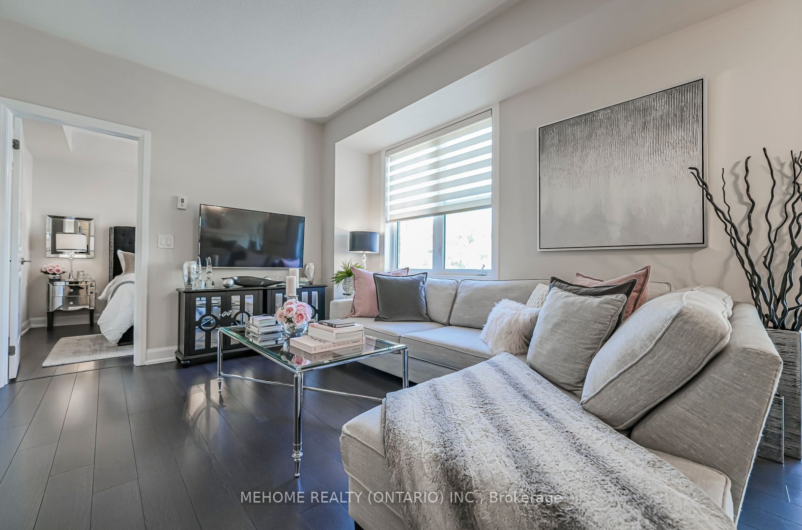 275 Roxton Rd, #203
