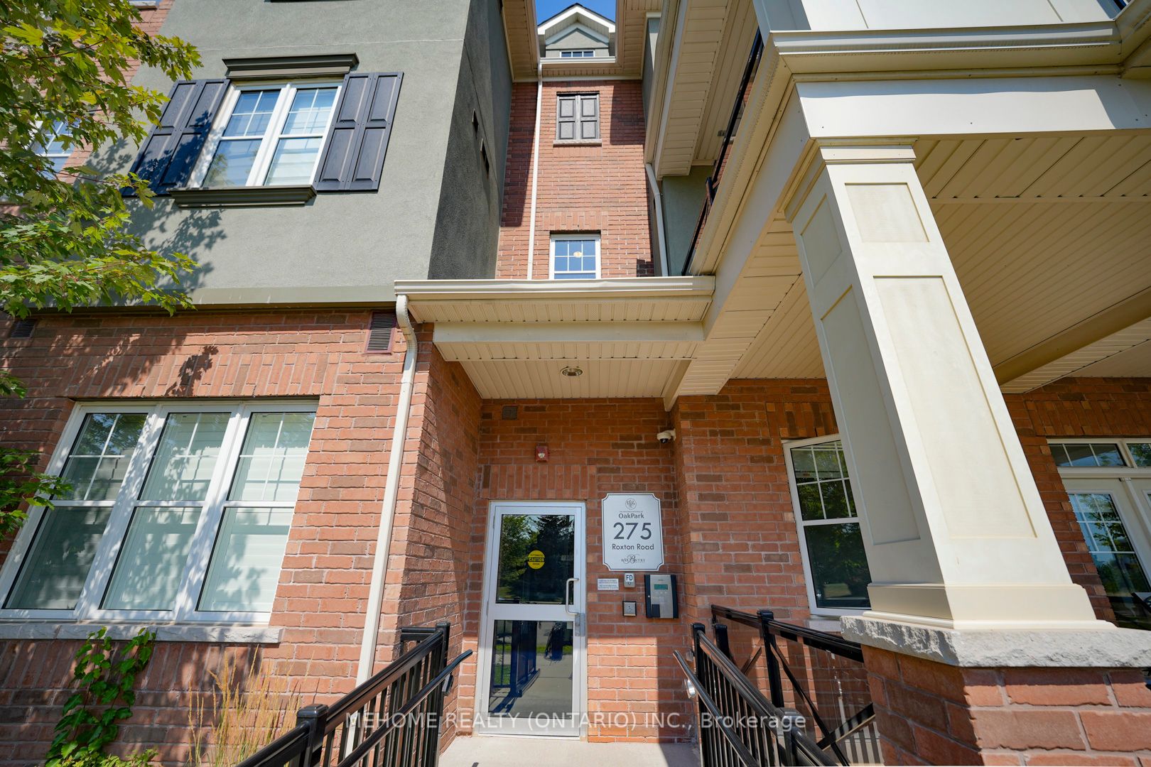 275 Roxton Rd, #203