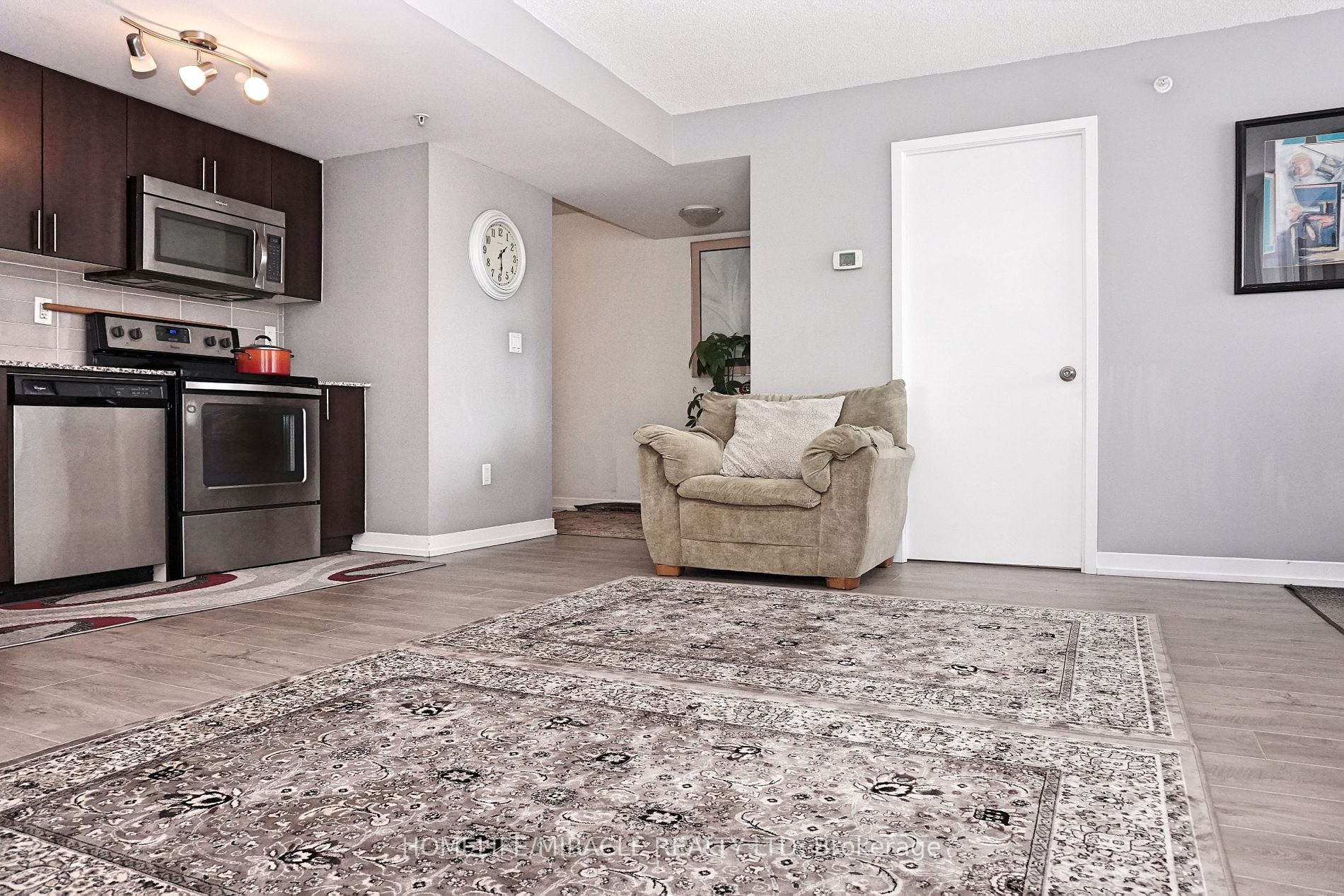 Listing W6154008 - Large Photo # 17