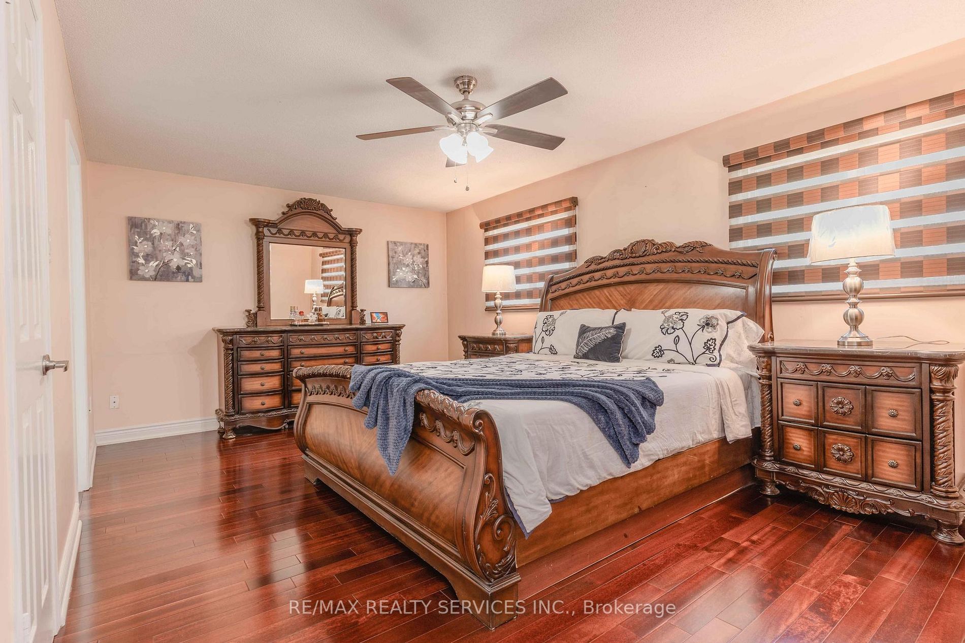 77 Major William Sharpe Dr