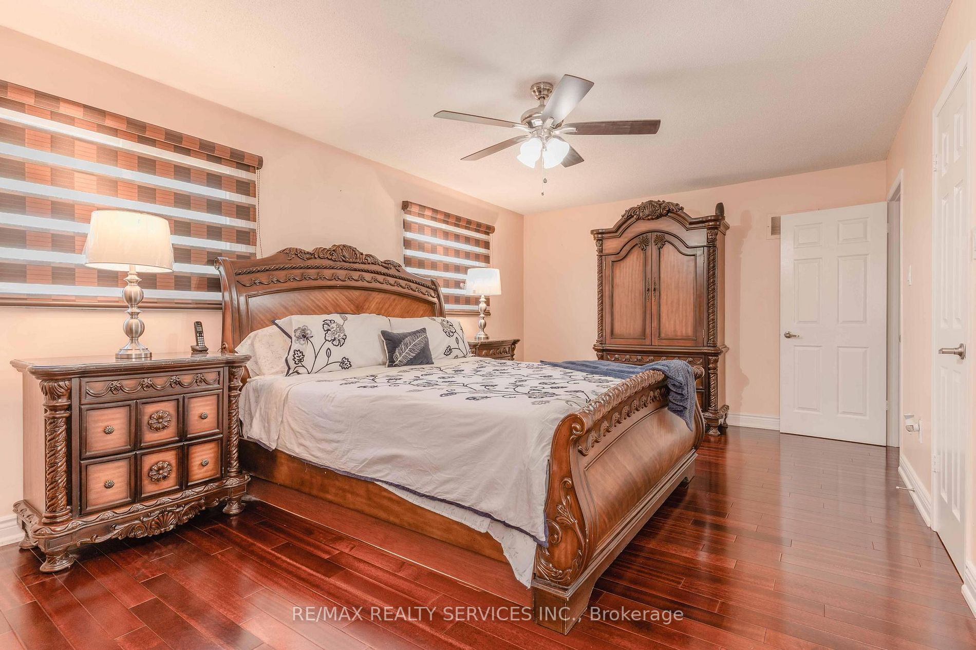 77 Major William Sharpe Dr