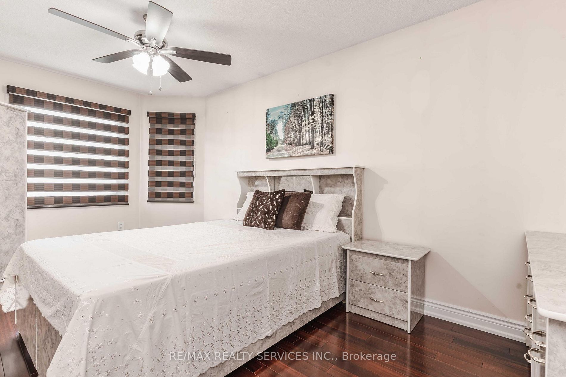 77 Major William Sharpe Dr