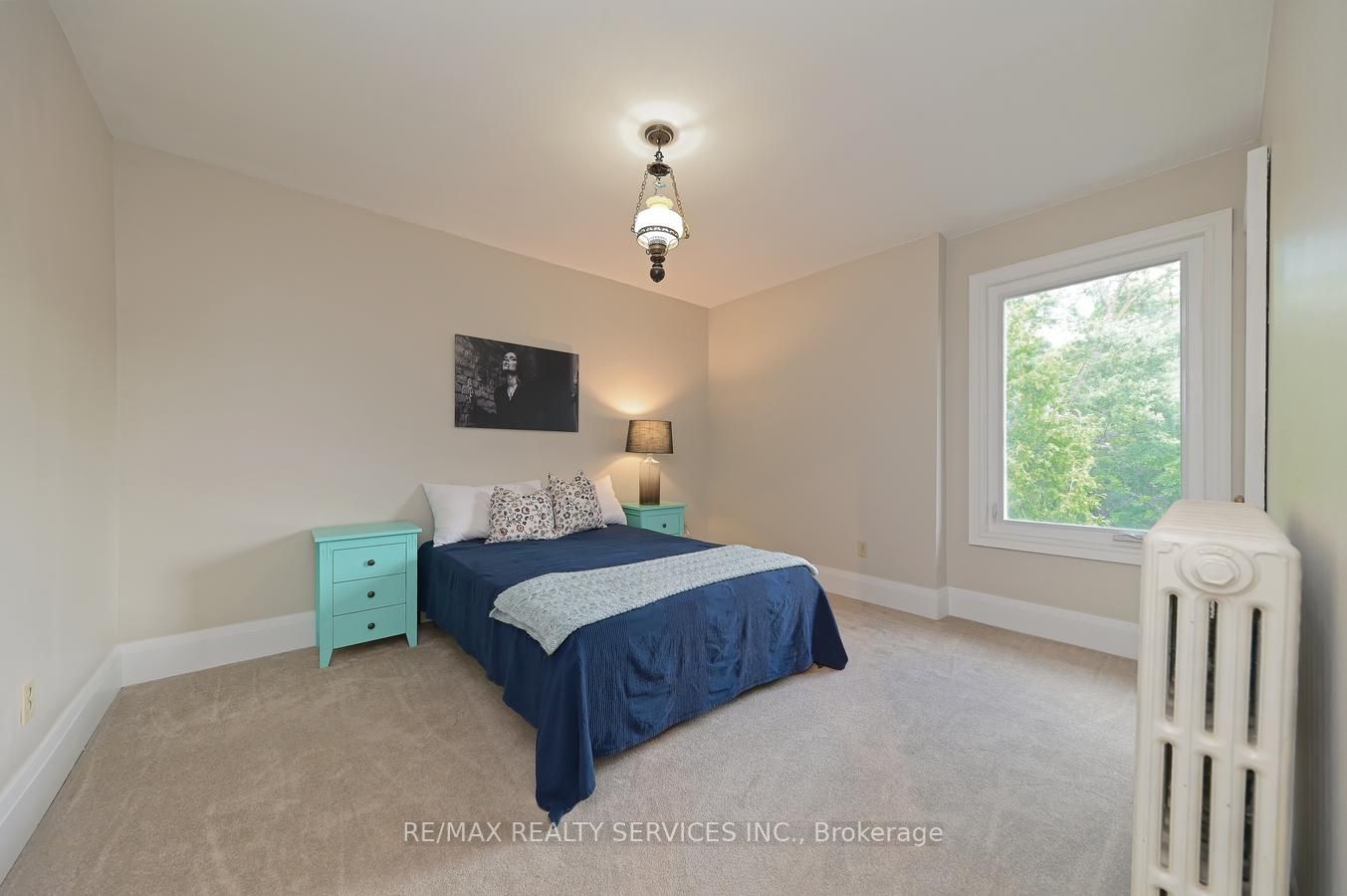 38 Rosedale Ave W