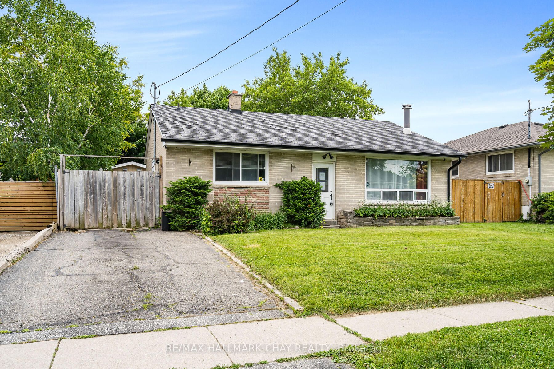 76 Raylawn Cres