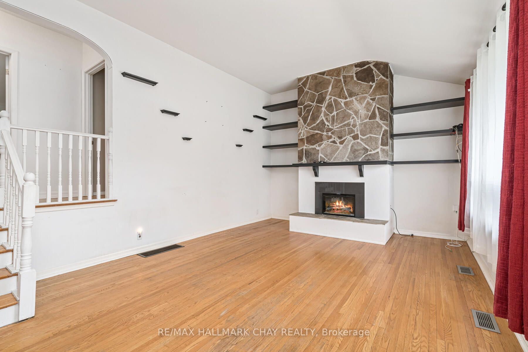76 Raylawn Cres