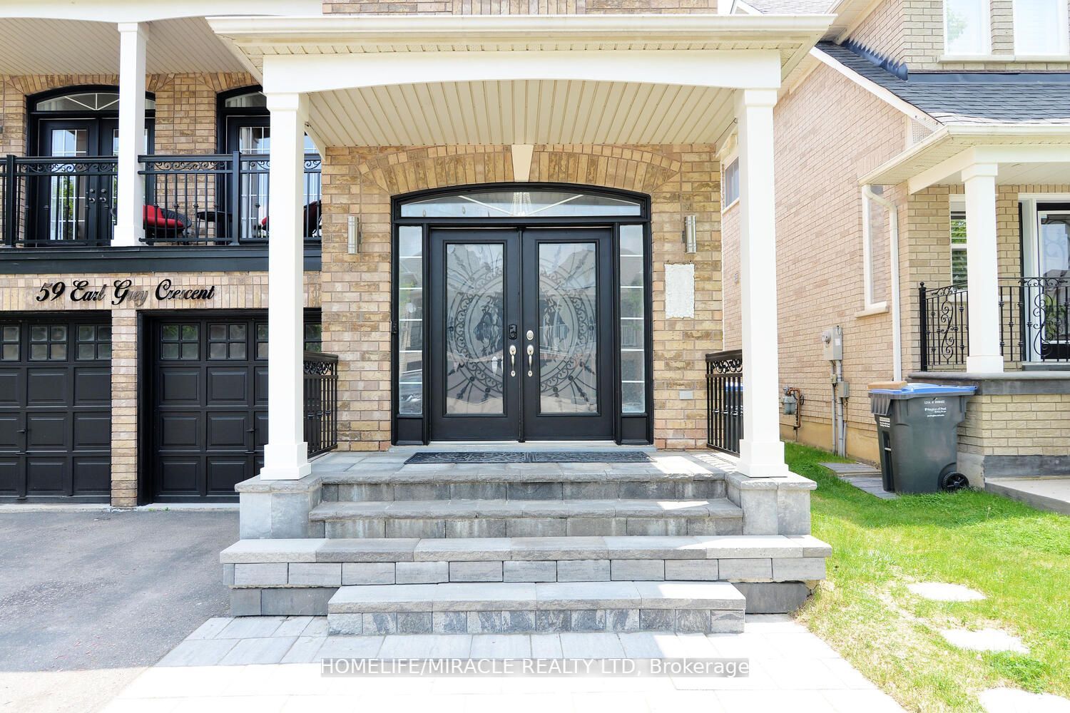 59 Earl Grey Crescent