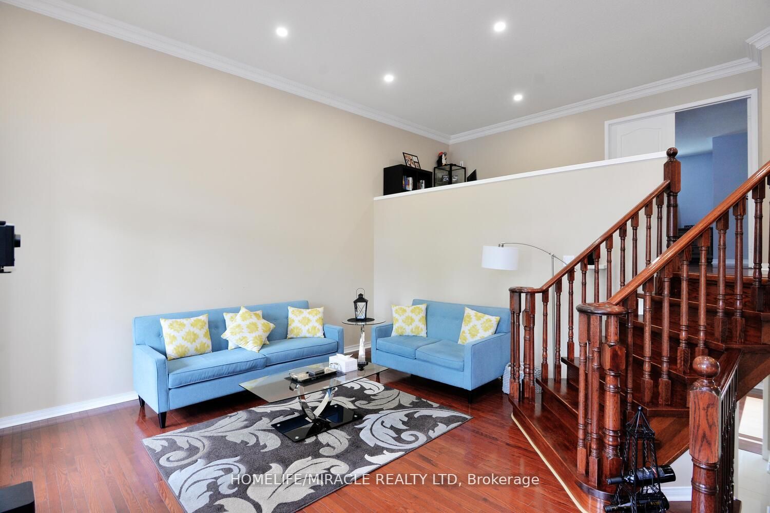 59 Earl Grey Crescent