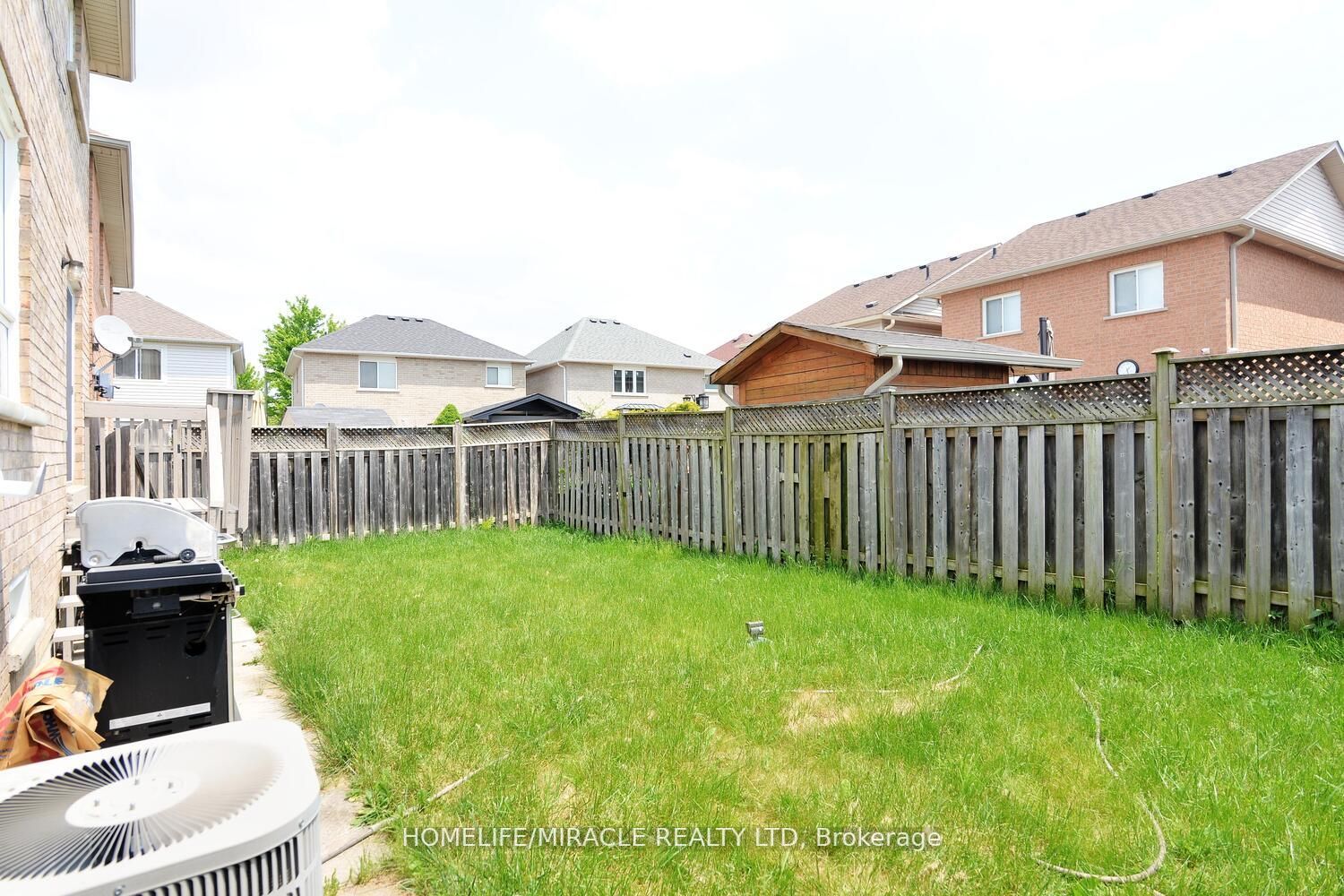 59 Earl Grey Crescent