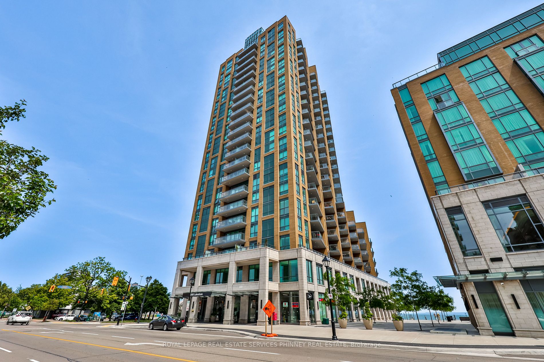 2060 Lakeshore Rd, #1303