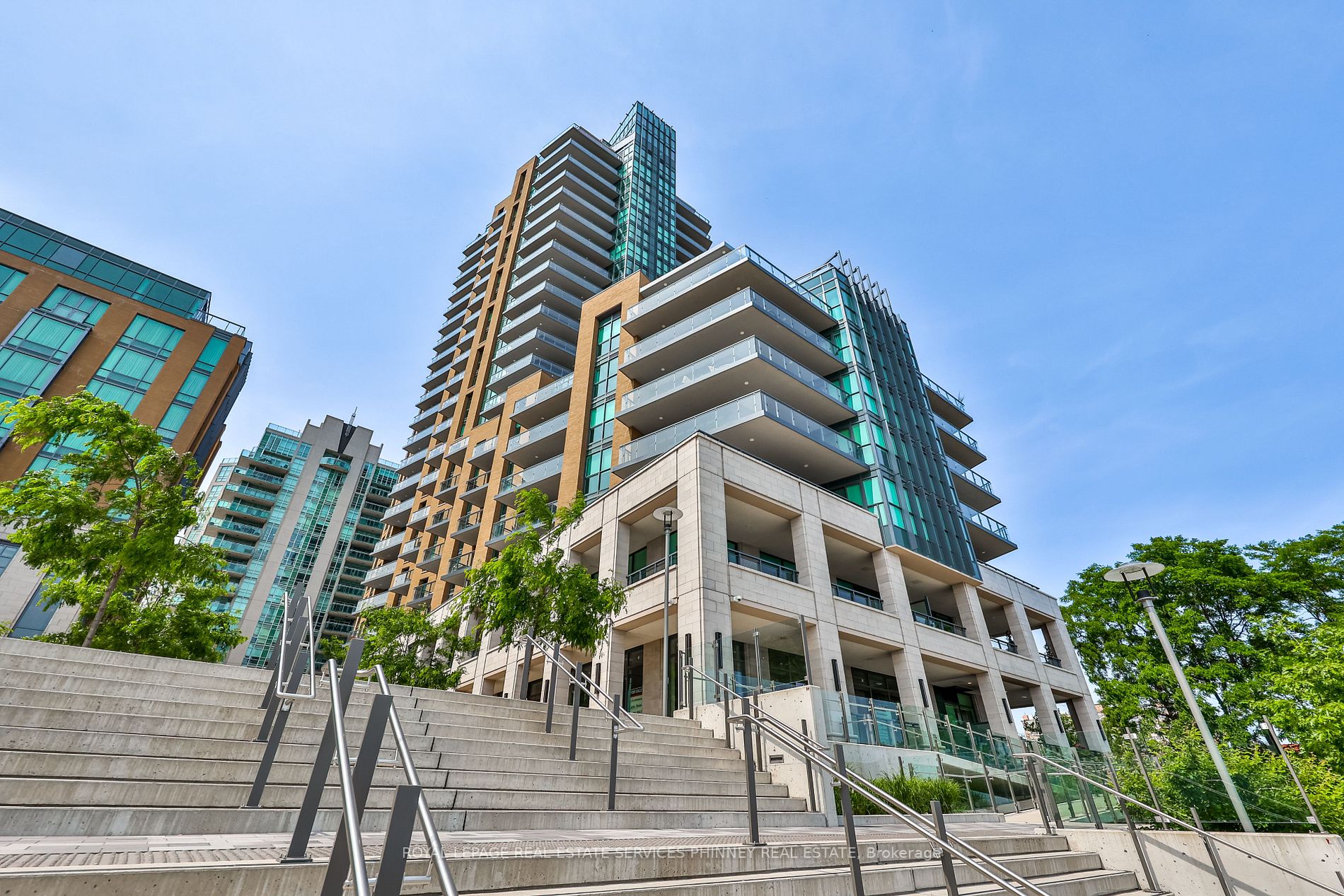 2060 Lakeshore Rd, #1303