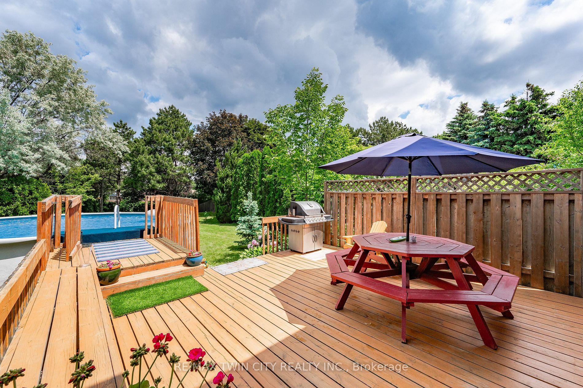 3017 Plum Tree Crt