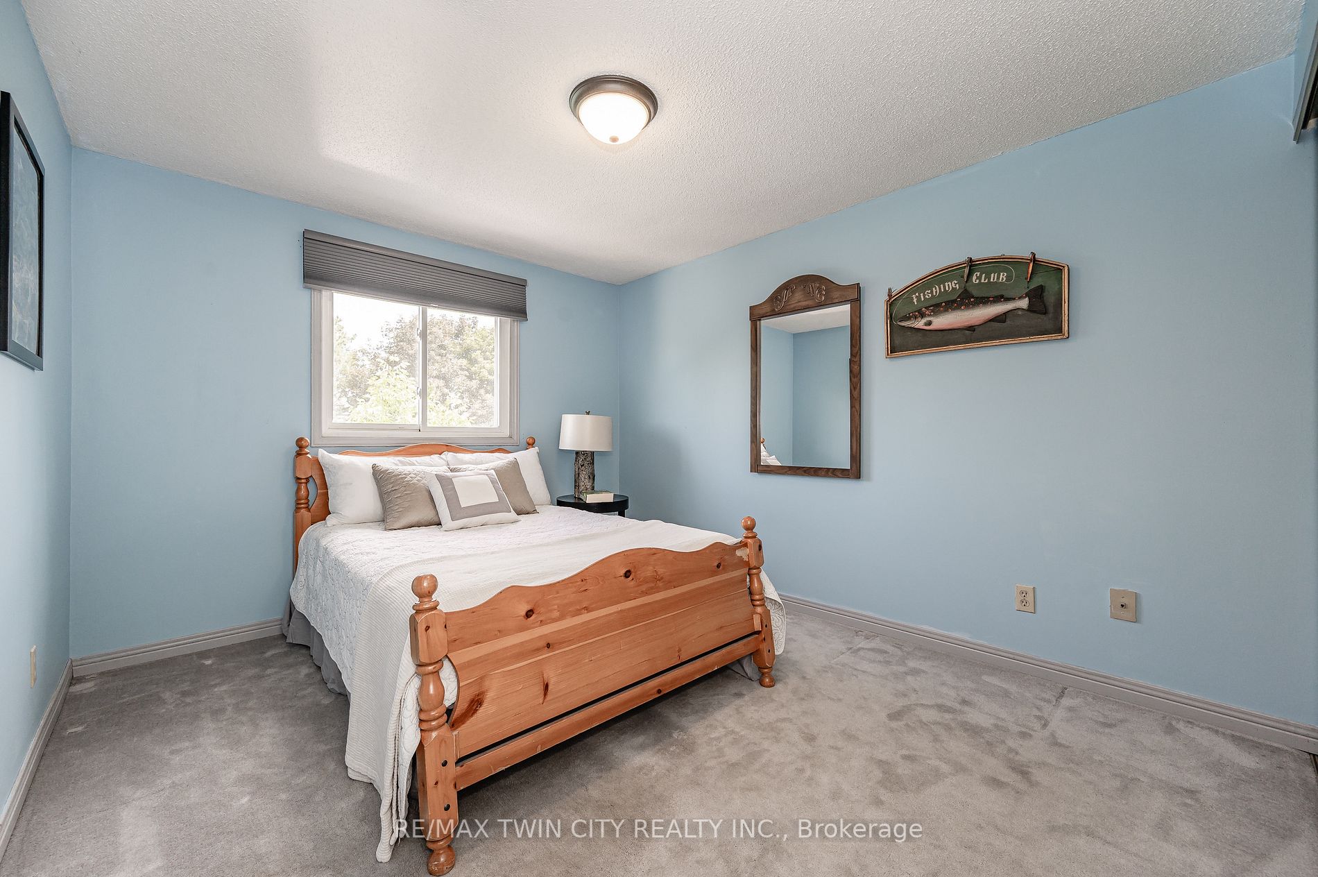3017 Plum Tree Crt