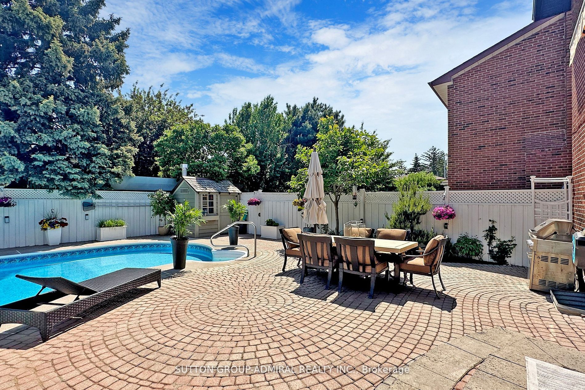 23 Radway Ave