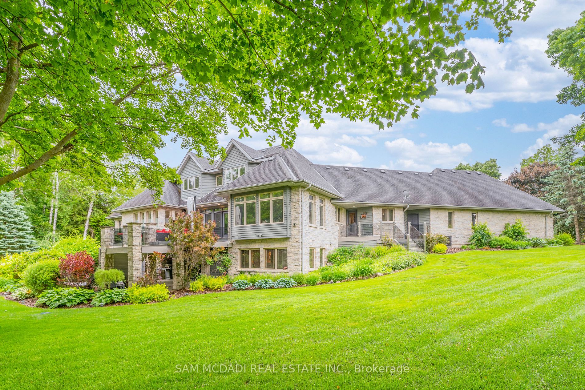 15 Turtle Lake Drive