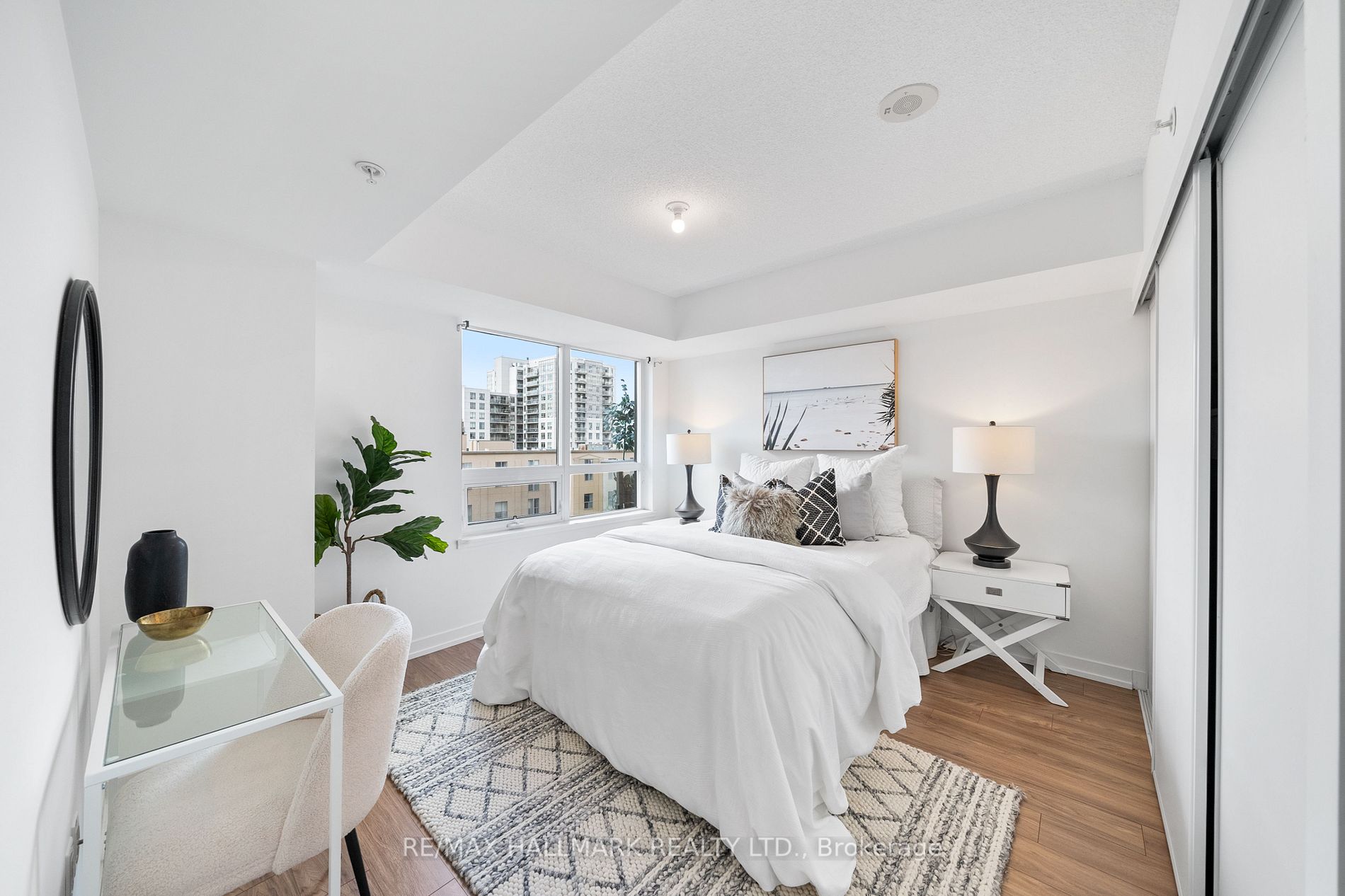 1410 Dupont St, #704