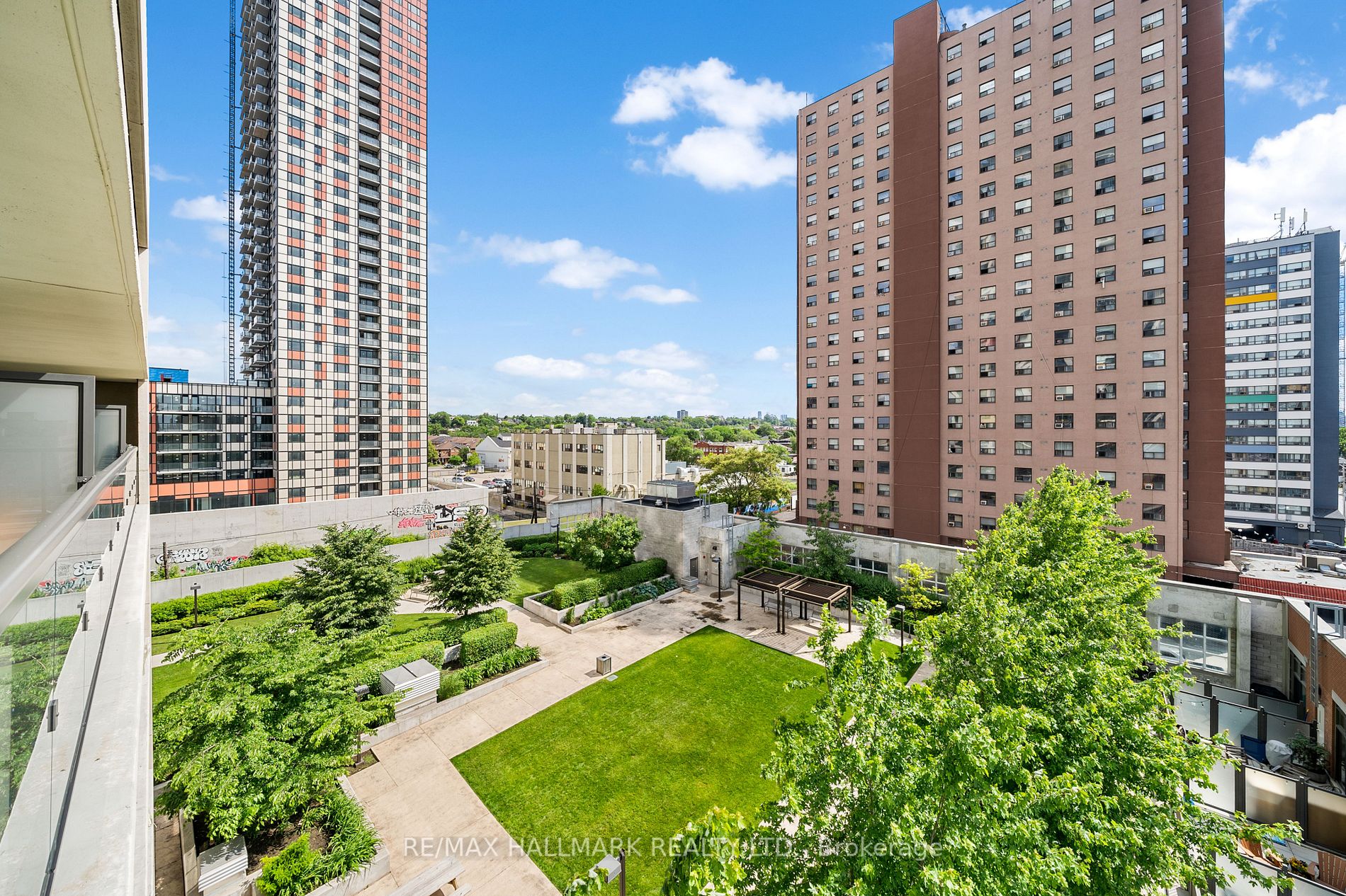 1410 Dupont St, #704