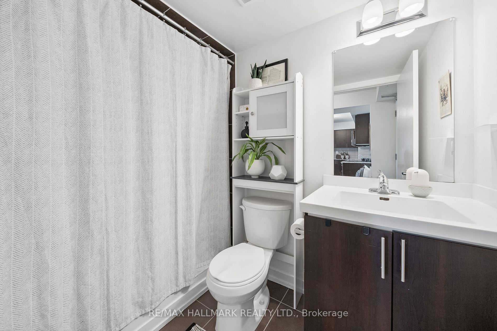 1410 Dupont St, #704