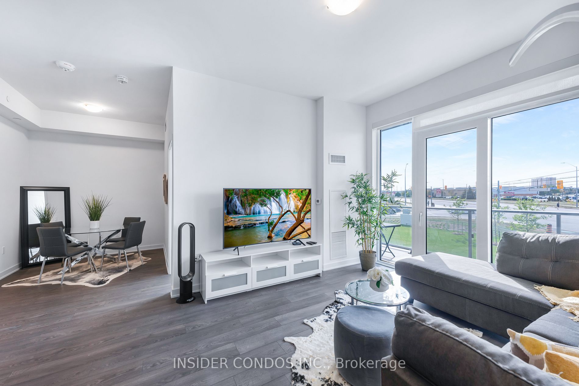 4655 Metcalfe Ave, #202B