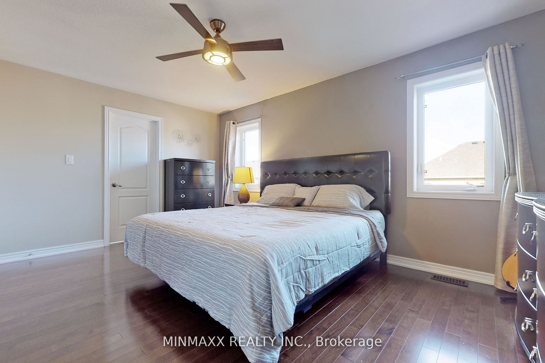 6 Jolana Cres