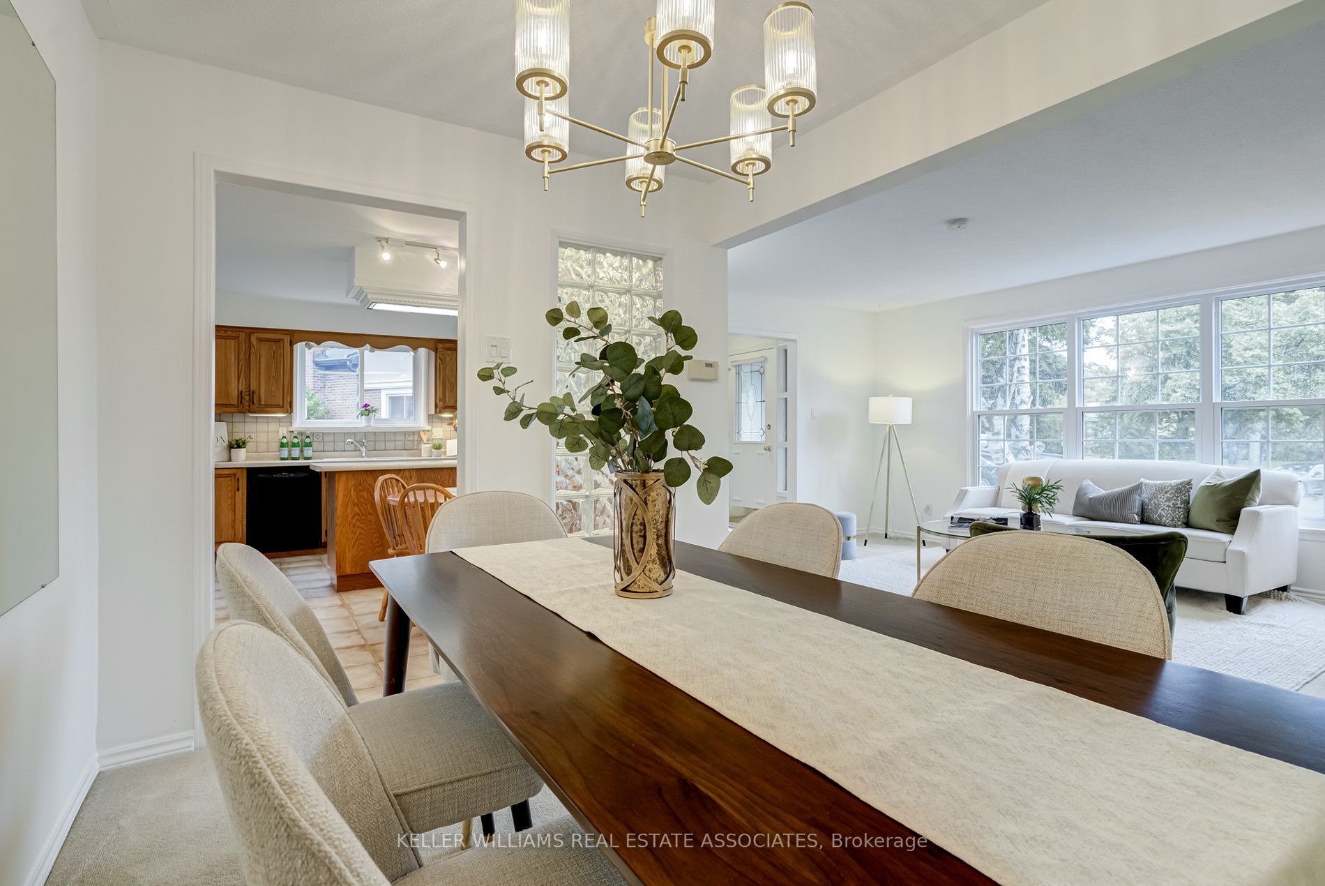2141 Baynham Crt