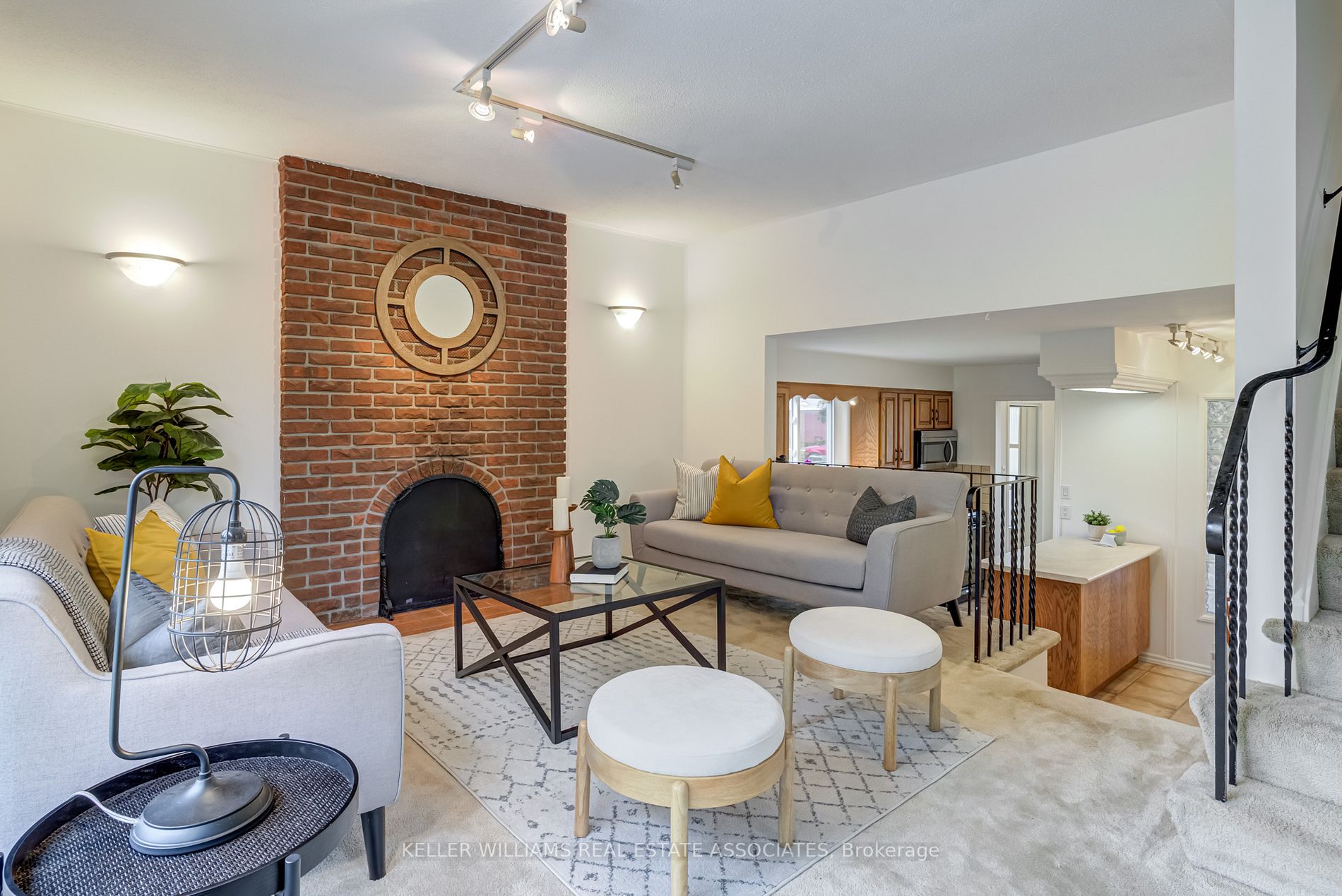 2141 Baynham Crt