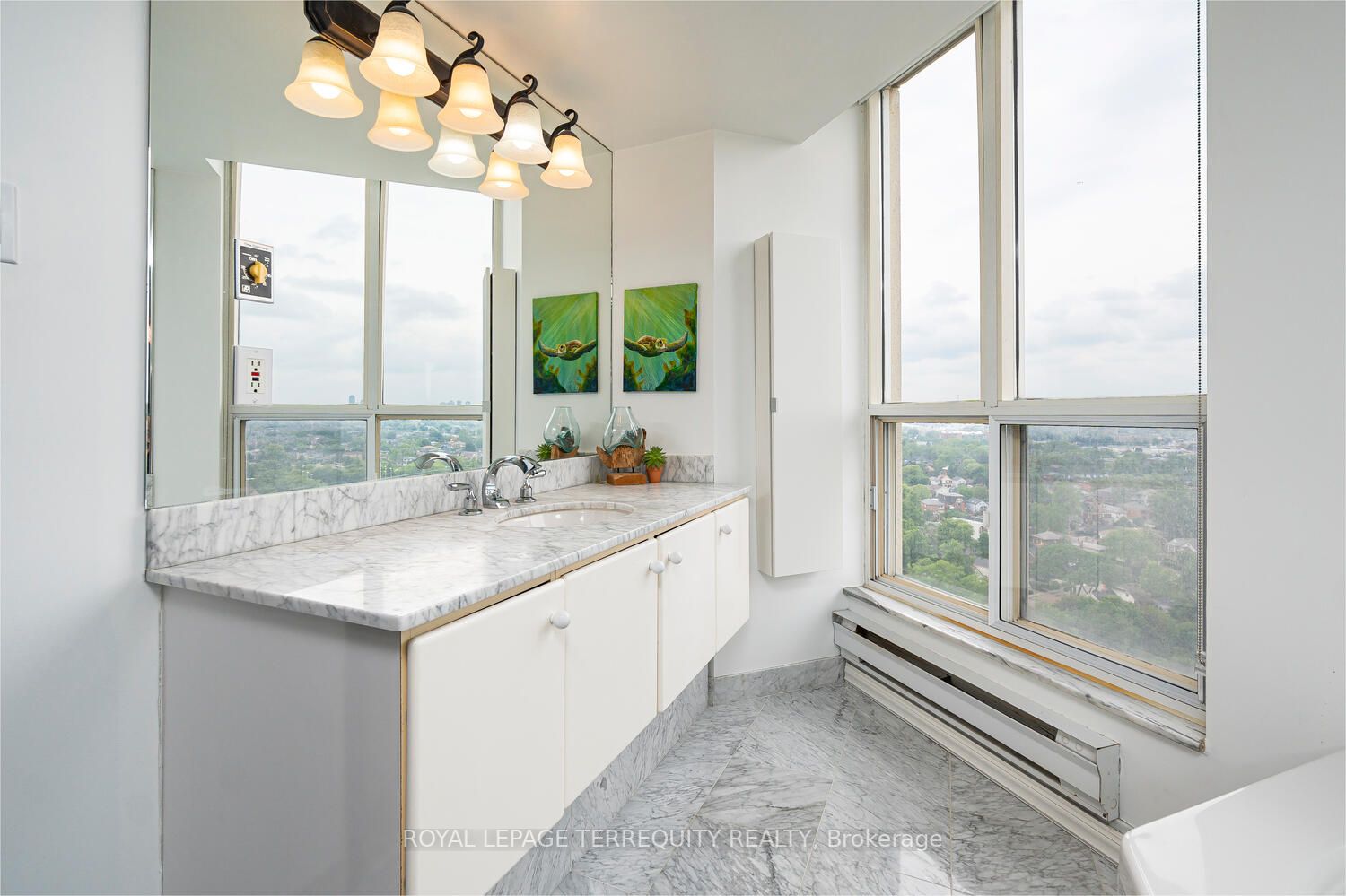 2285 Lake Shore Blvd W, #2108